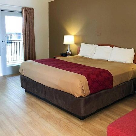 Garden Inn & Suites Oakland Airport מראה חיצוני תמונה